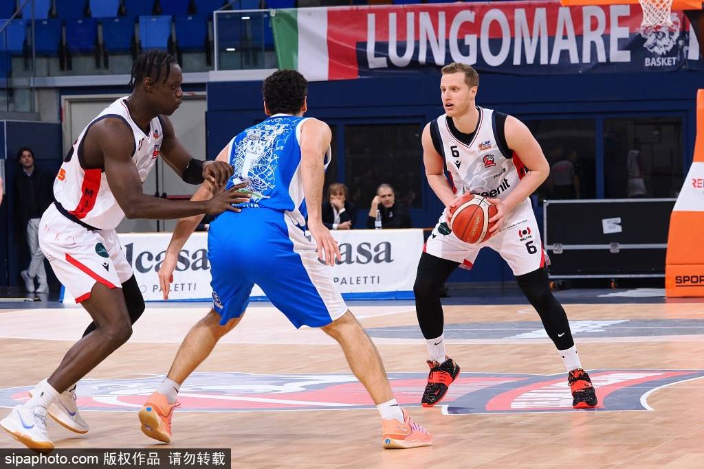 欧冠前瞻：葡萄牙体育VS阿森纳，枪手能否走出低谷？